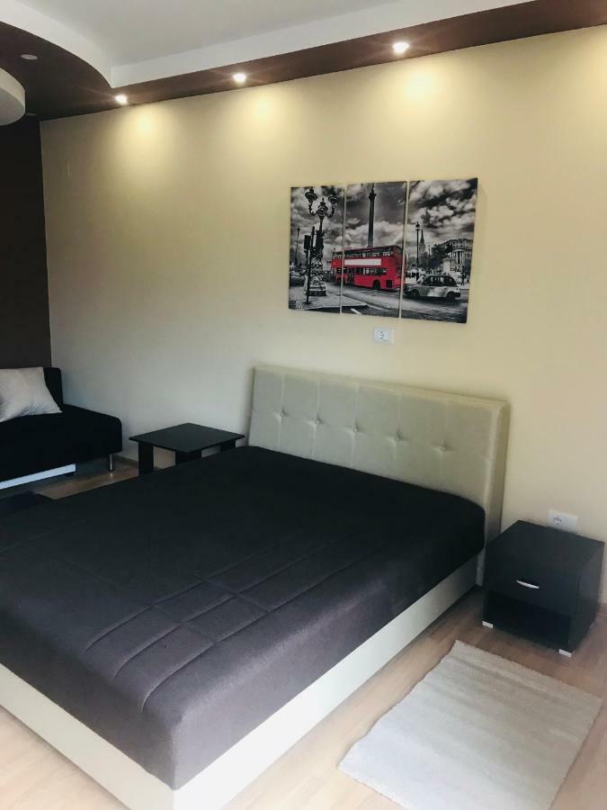 Apartmani Borova 2 Veliko Gradište Exterior foto